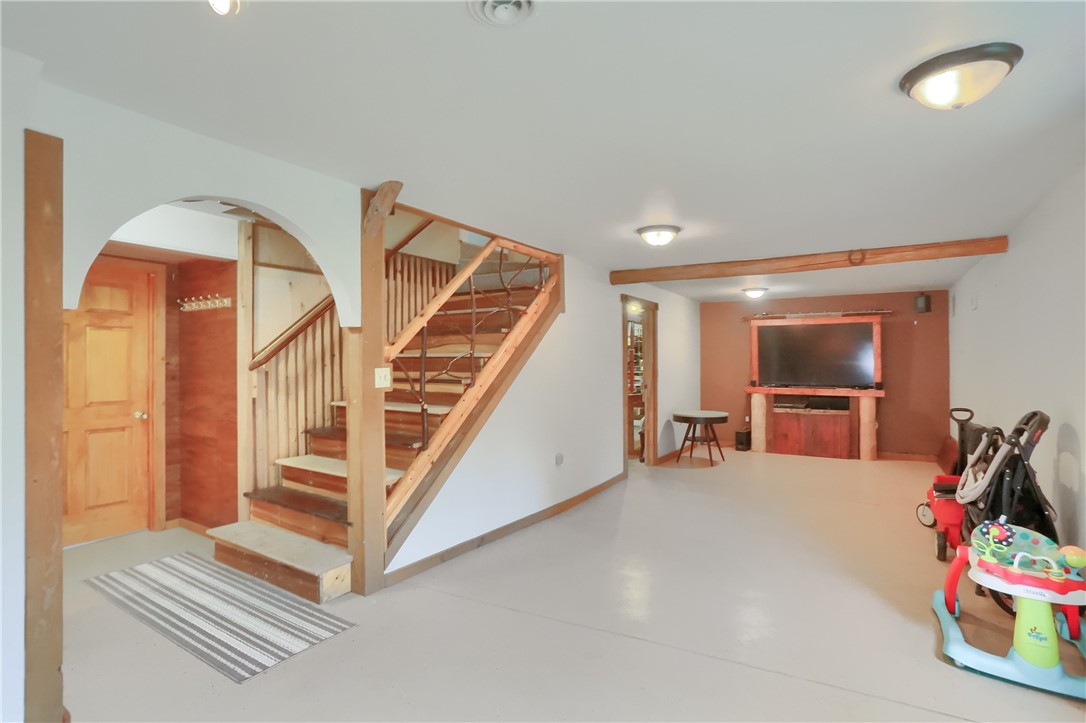 3777 Grandview Rd