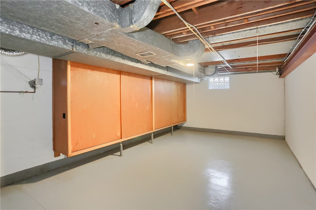 436 Blackhawk Rd