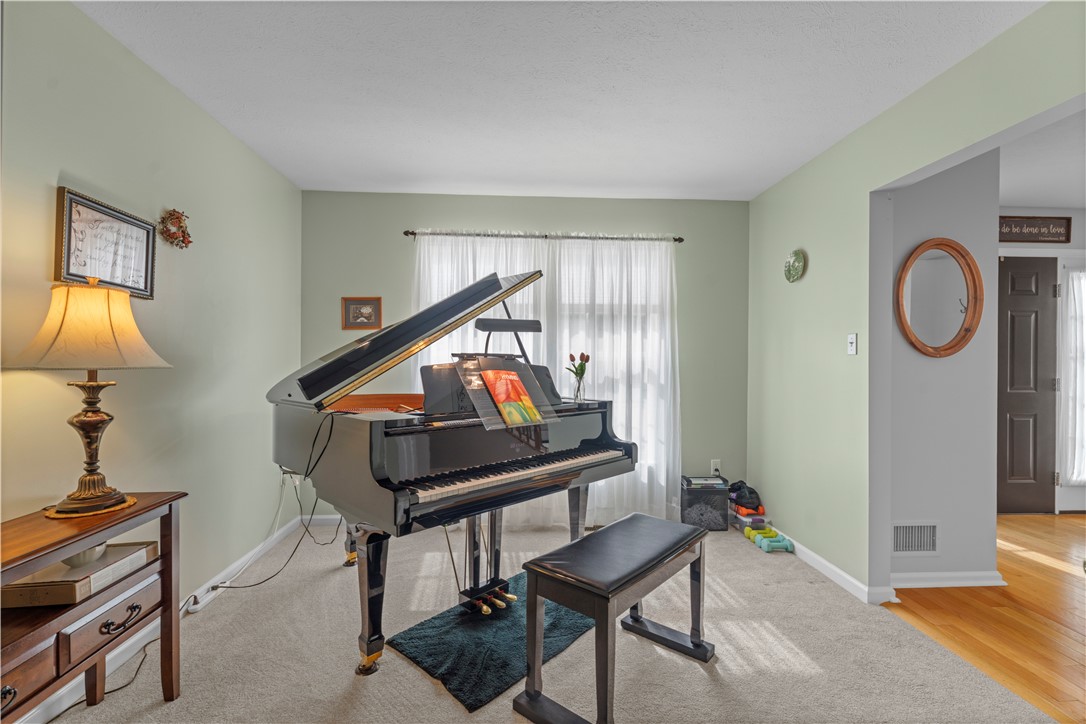 128 Buffalo Trail Dr