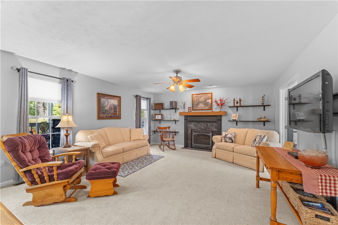 128 Buffalo Trail Dr