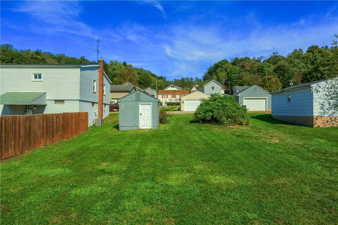 412 Orchard Ave