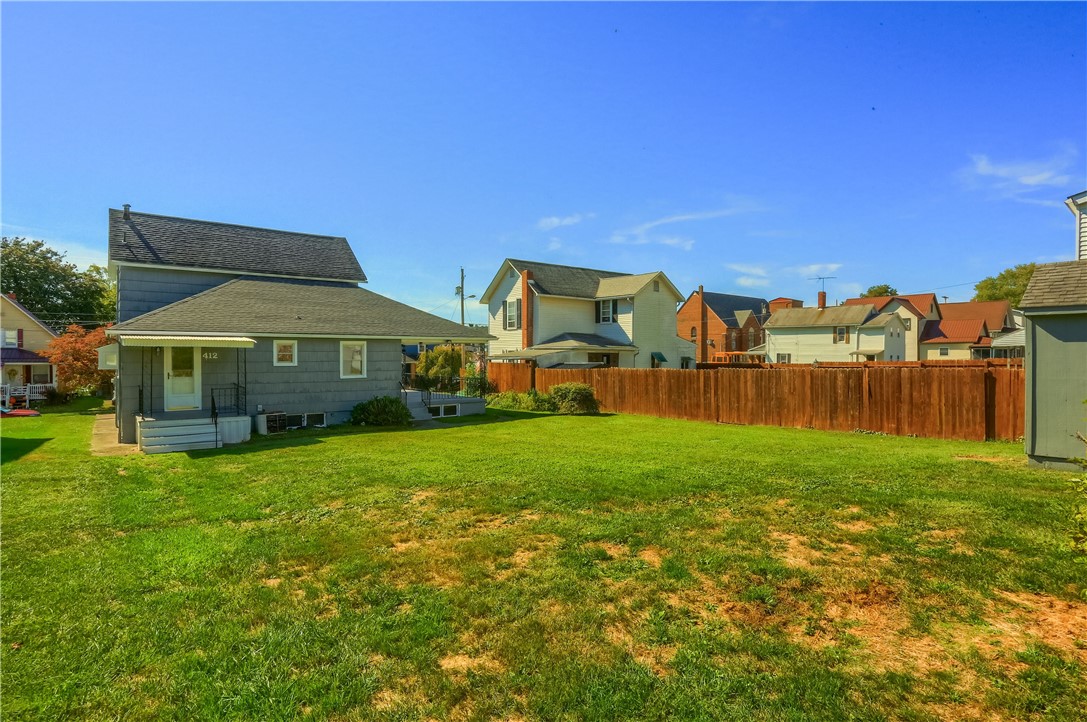 412 Orchard Ave