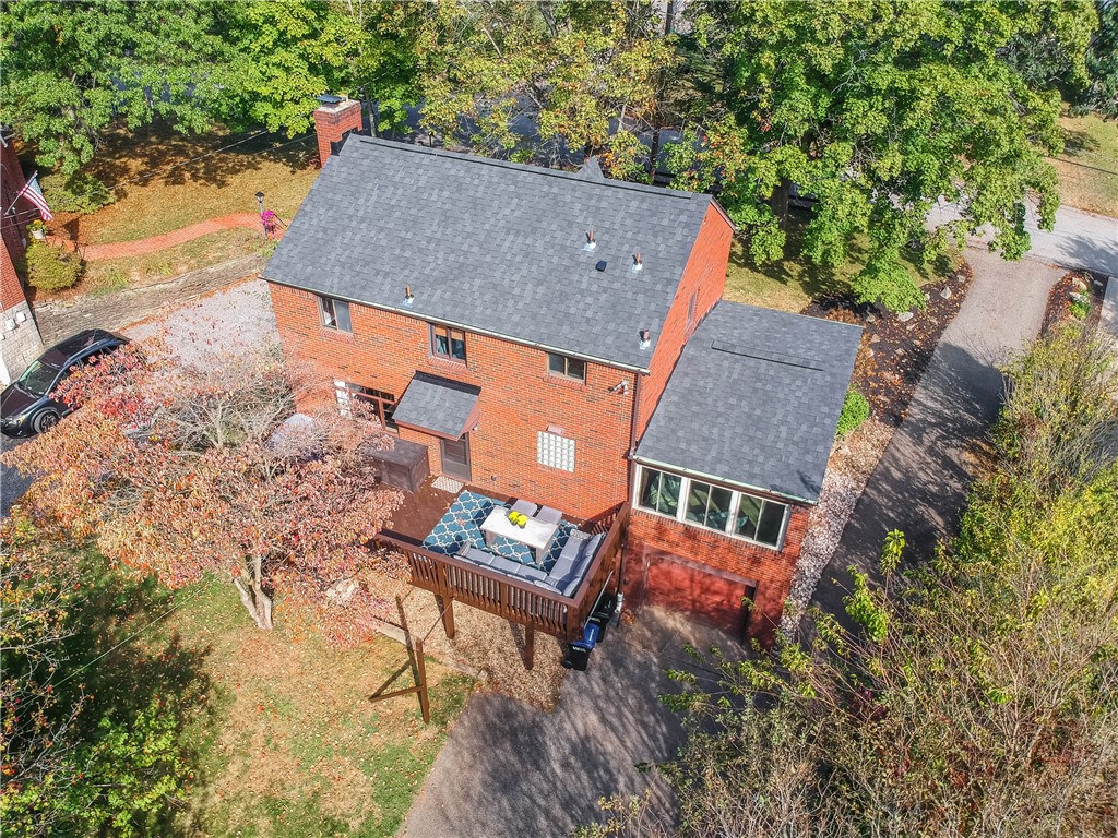 19 Perry Lane