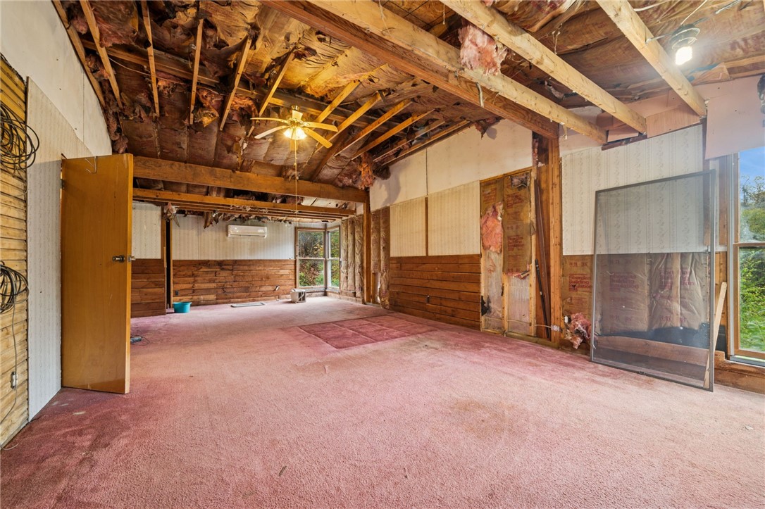 33 Timberlane Rd
