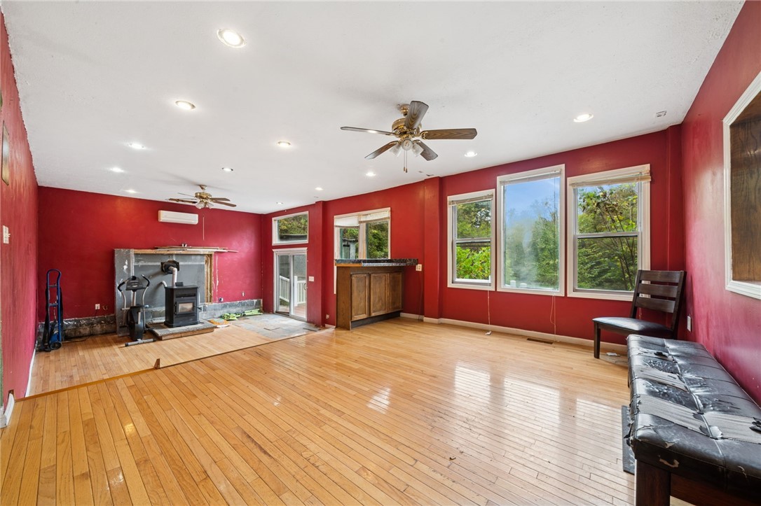 33 Timberlane Rd