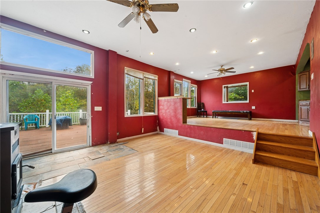 33 Timberlane Rd