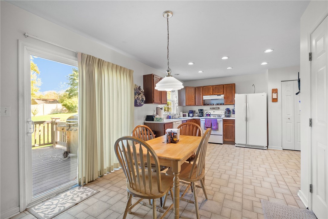 408 Sherwood Dr