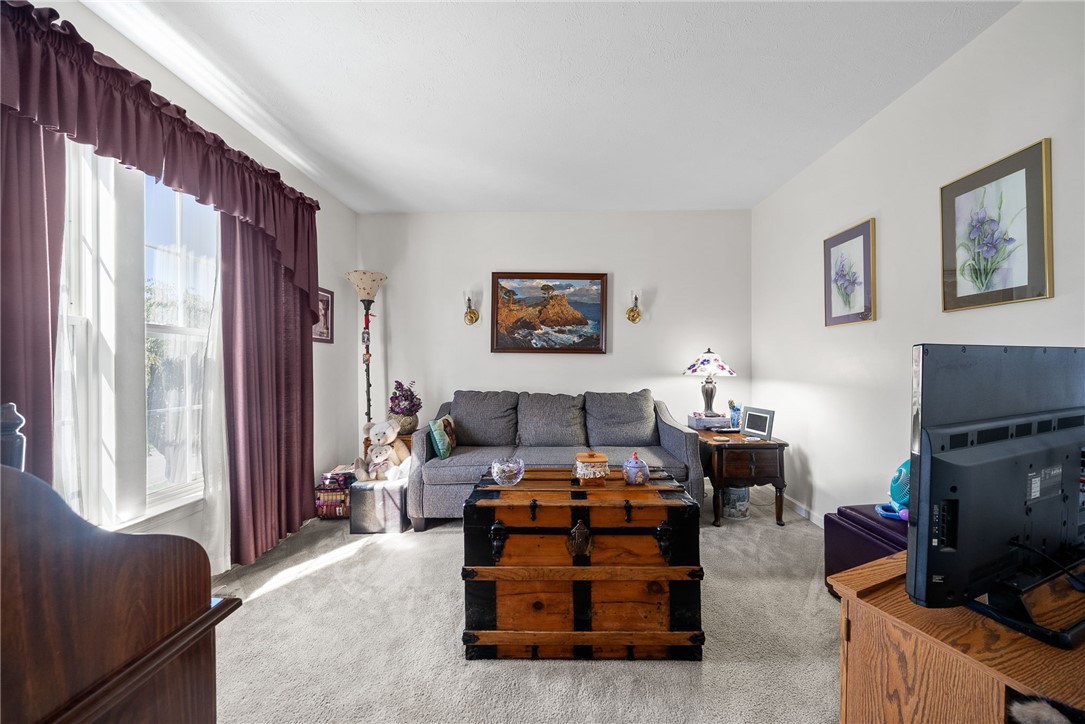 408 Sherwood Dr