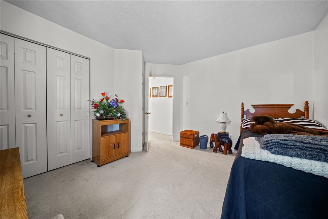 408 Sherwood Dr