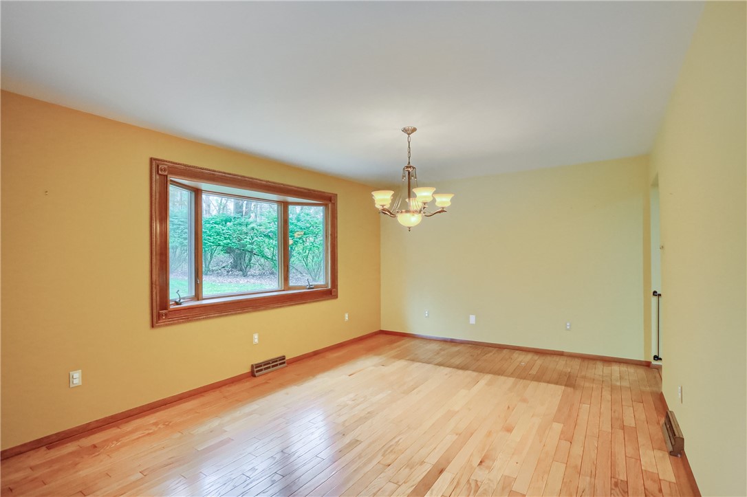 392 Mckinley Rd
