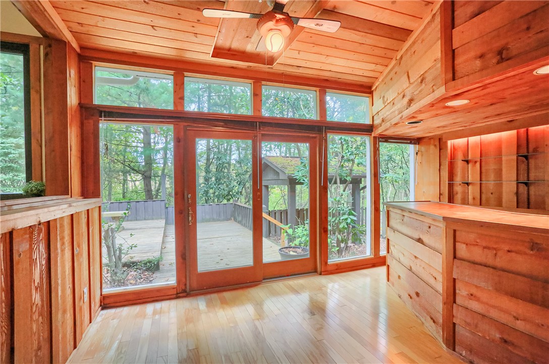 392 Mckinley Rd