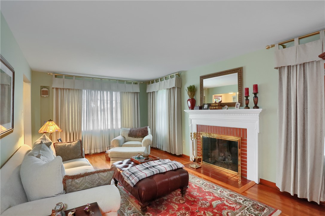 19 Marquette Rd