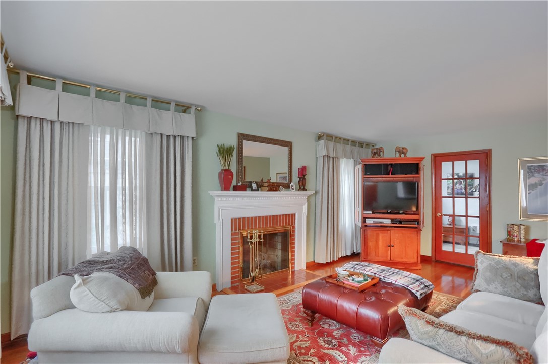 19 Marquette Rd