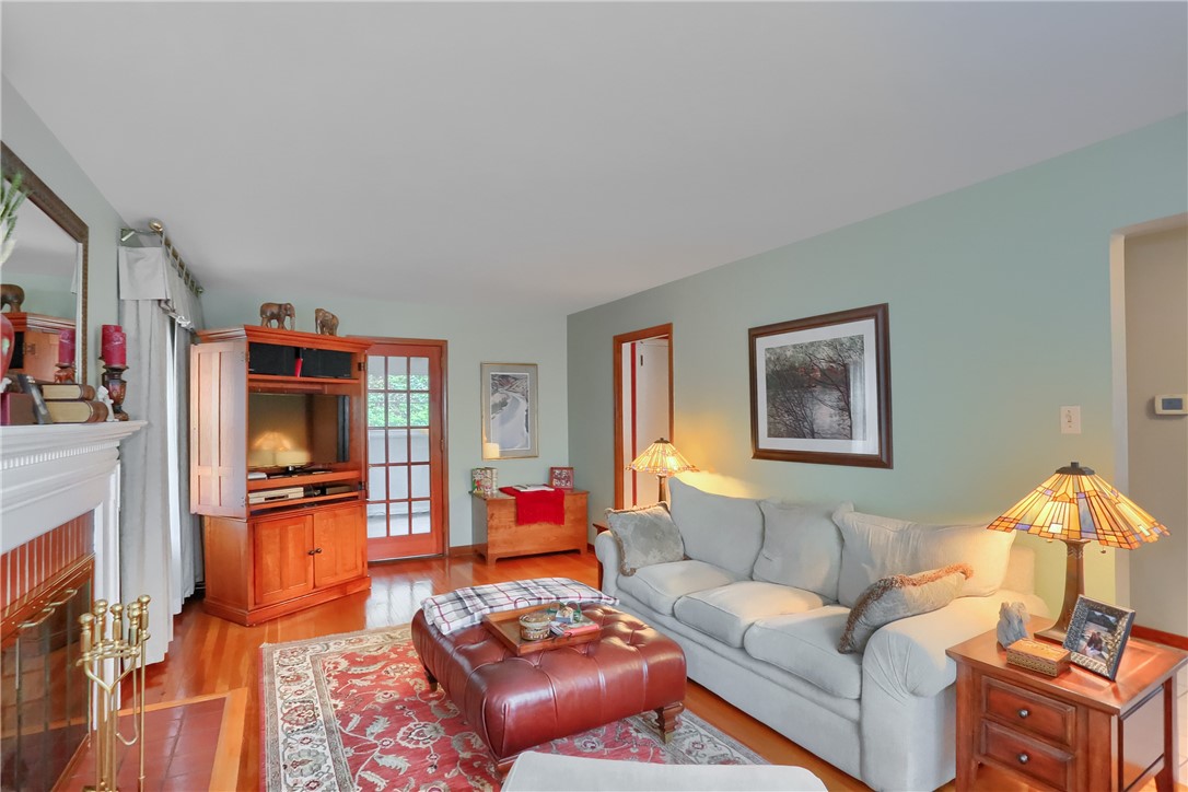 19 Marquette Rd