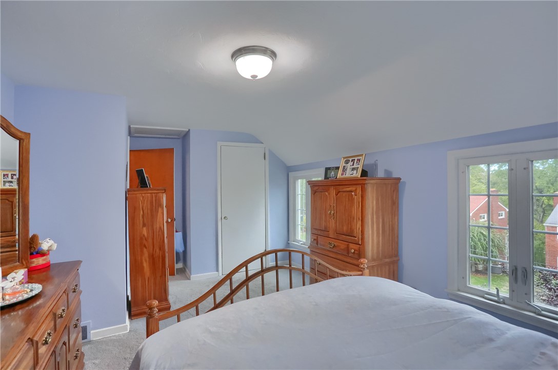 19 Marquette Rd