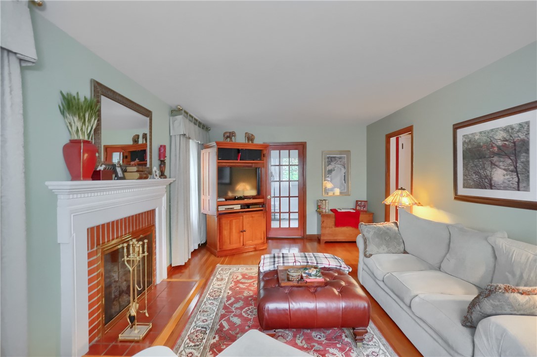 19 Marquette Rd