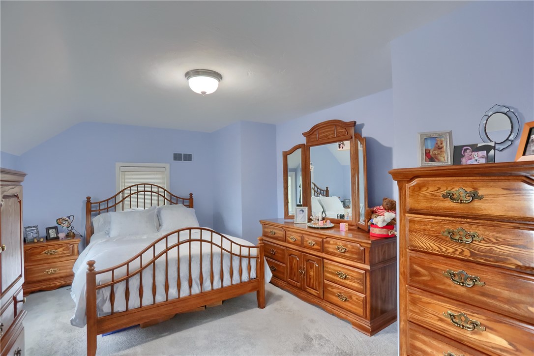 19 Marquette Rd