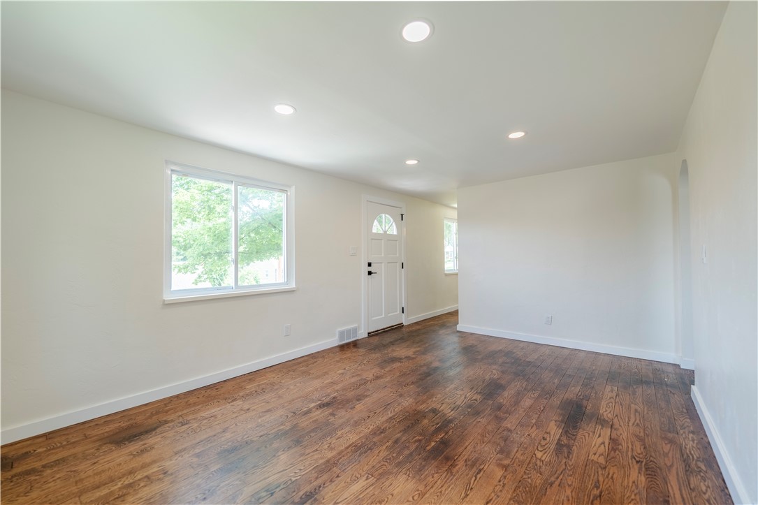 224 Logan Rd