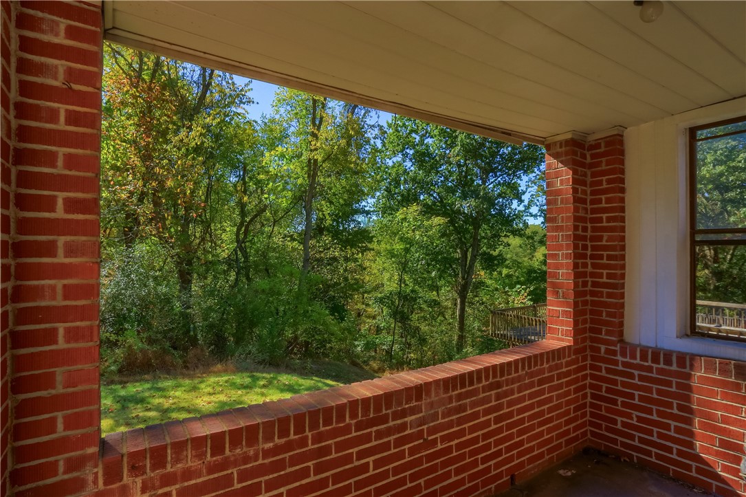41 Perry Lane