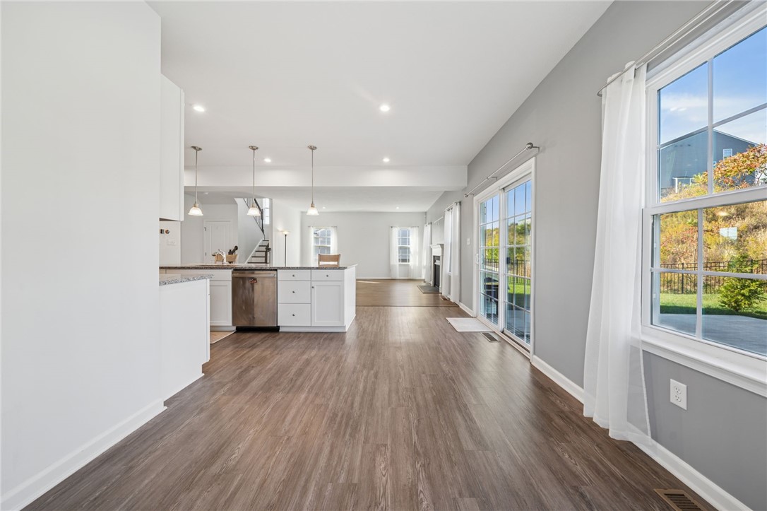 1103 Wedgewood Drive