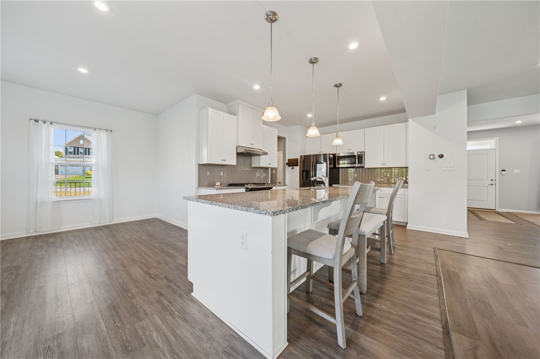 1103 Wedgewood Drive