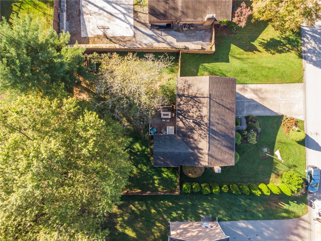 908 Beacon Valley Rd