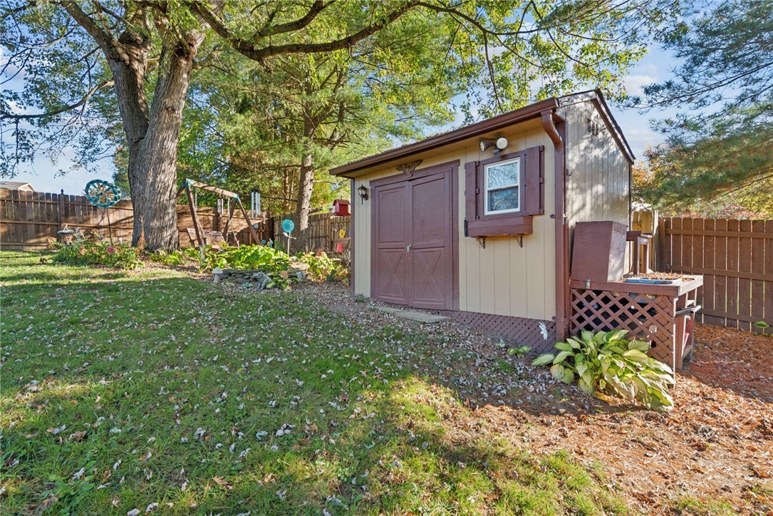 908 Beacon Valley Rd