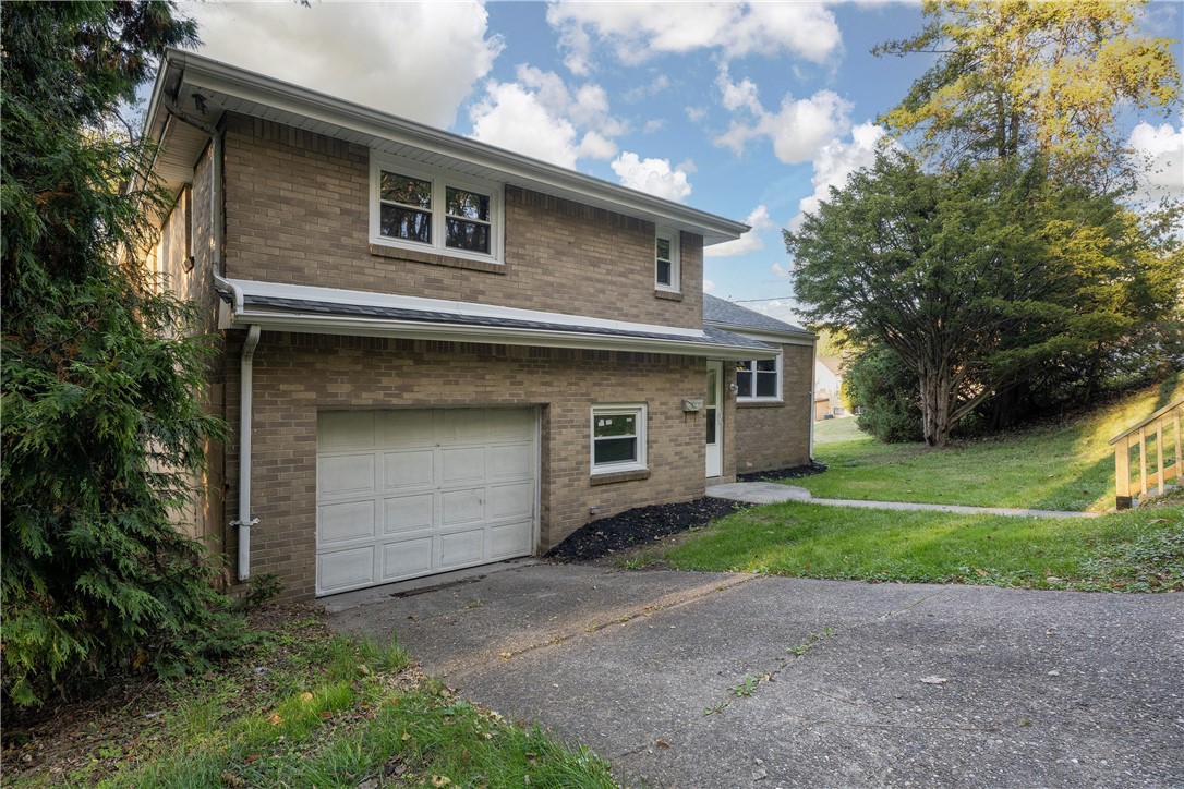 3201 Michael St
