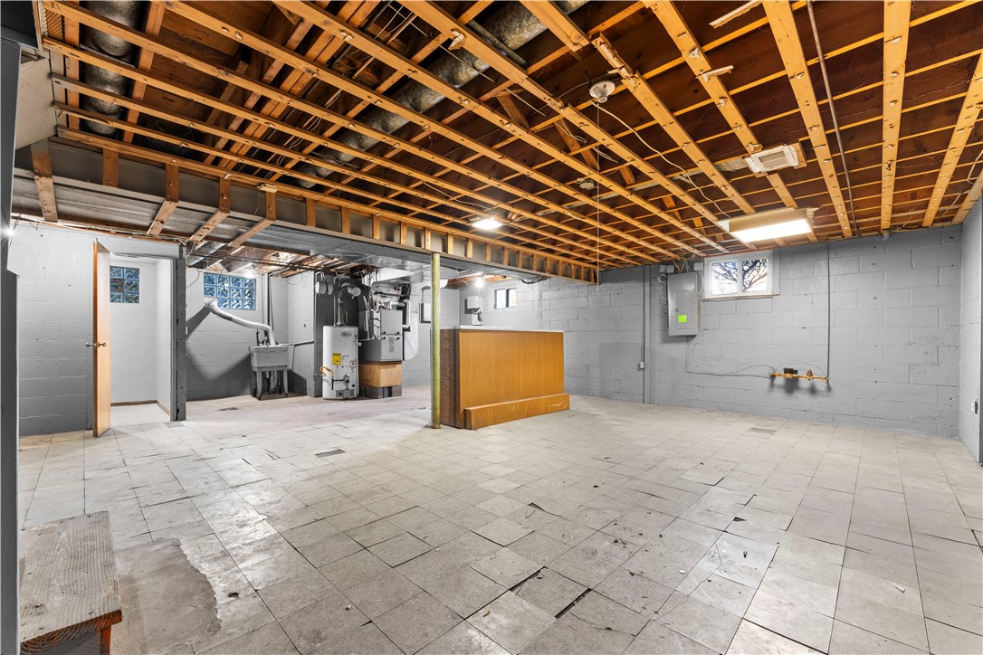 3201 Michael St