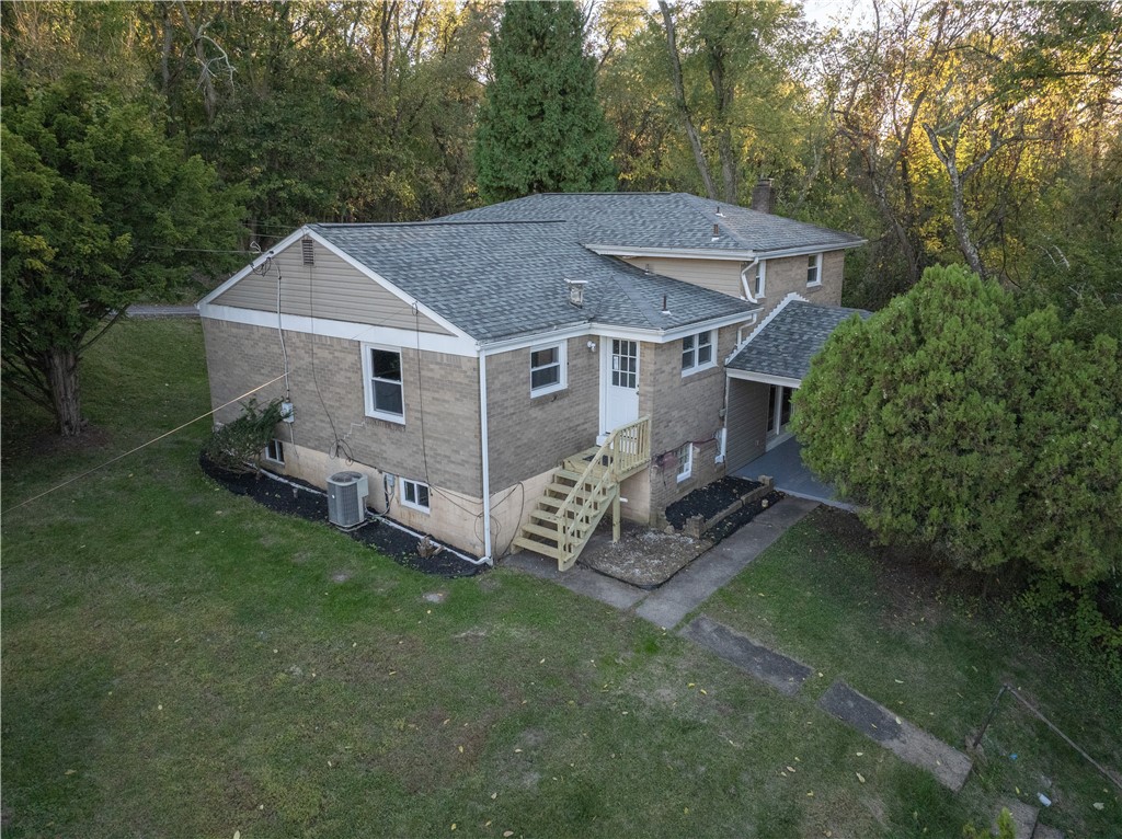 3201 Michael St