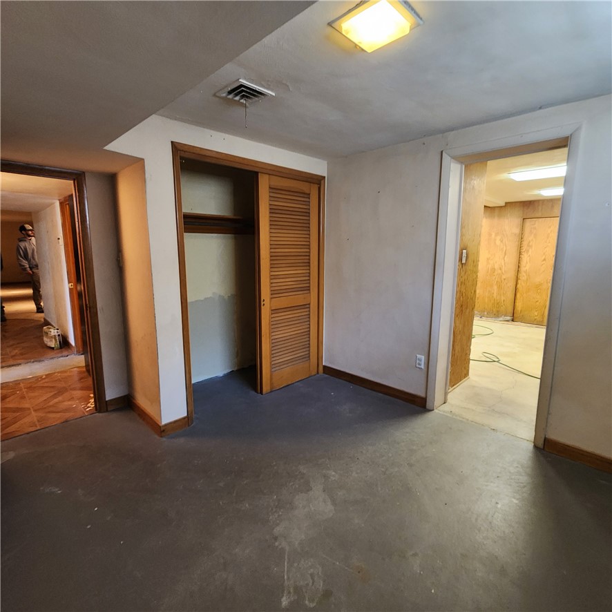 2417 Marbury Rd