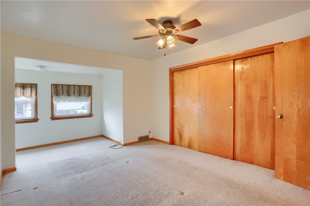 306 E Hazen Ave
