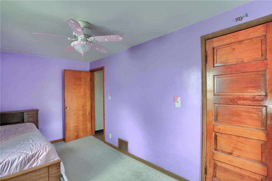 306 E Hazen Ave