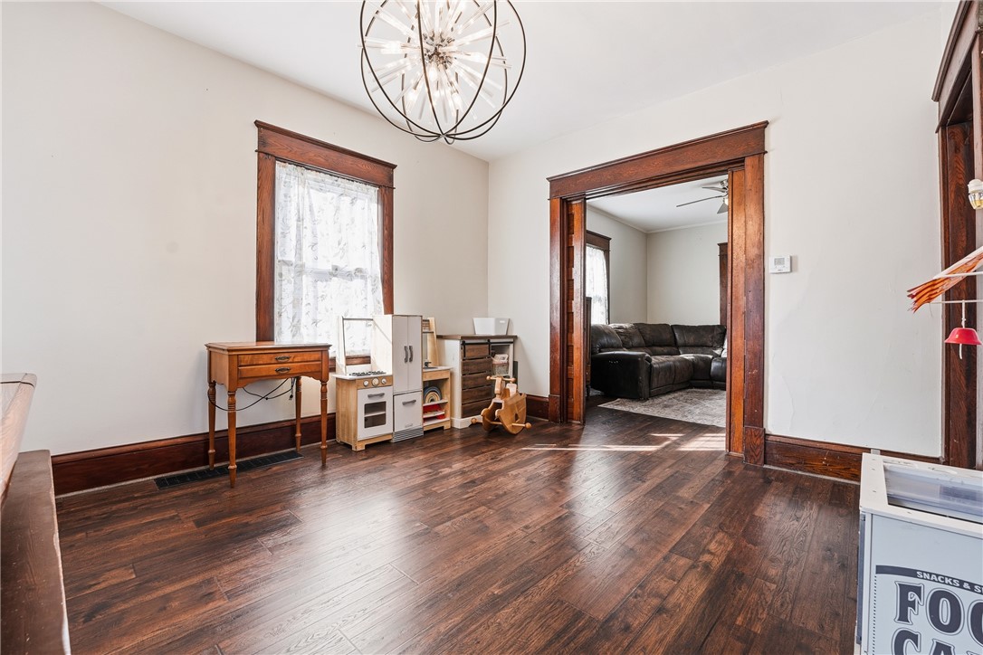 1006 Delaware Ave