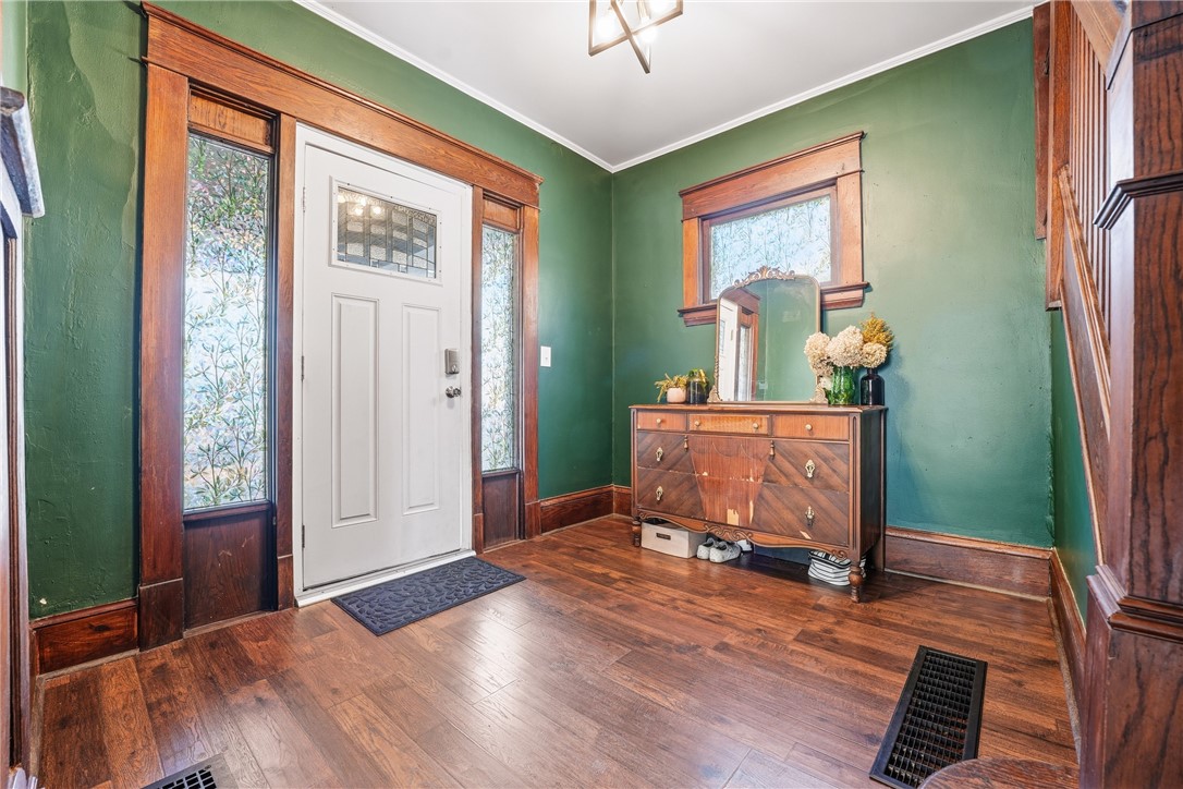 1006 Delaware Ave