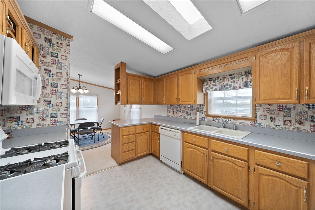179 Rock Lake Dr