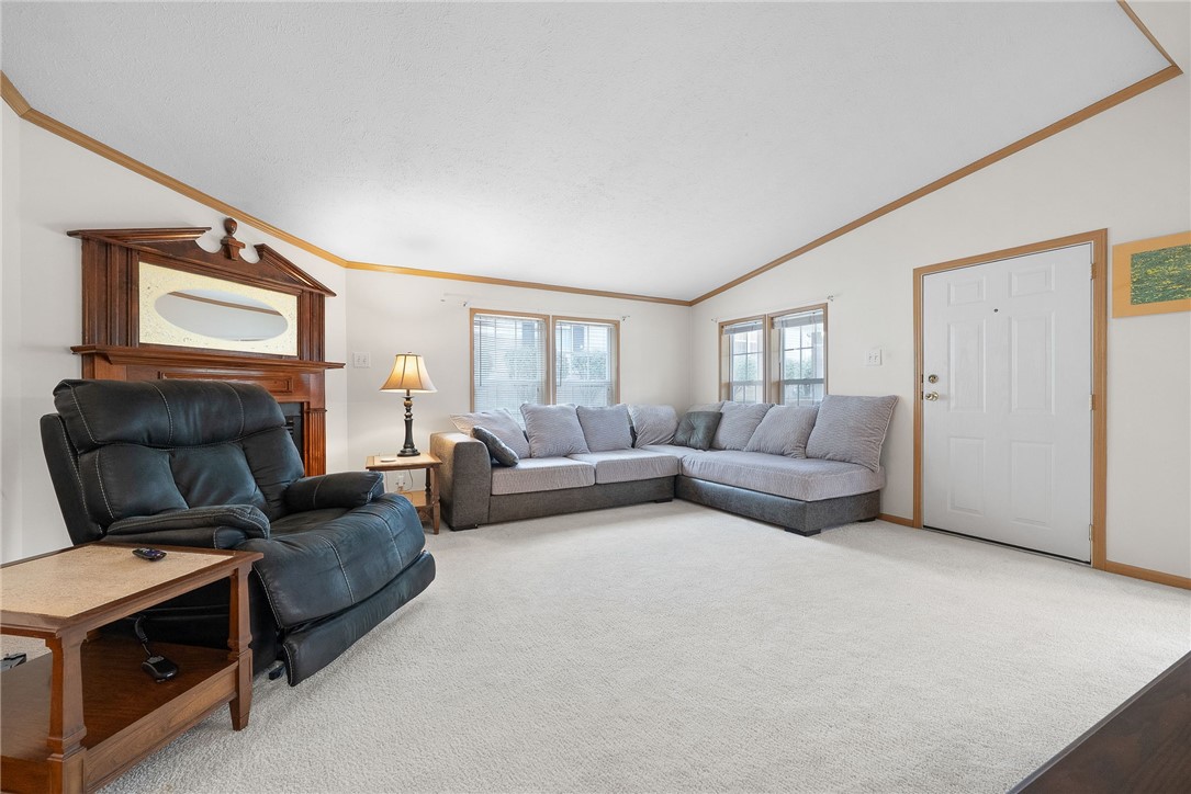 179 Rock Lake Dr