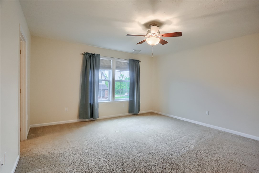 309 Trafalgar Square