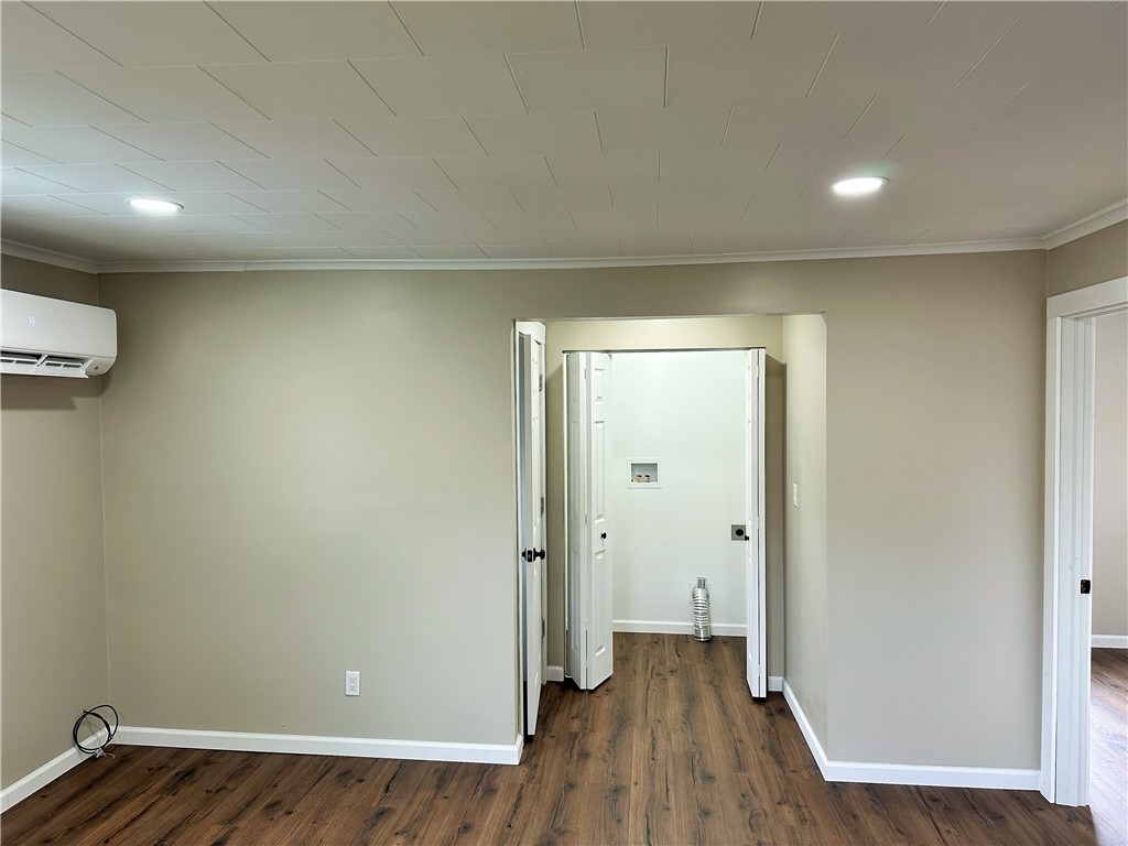 641 Line Ave Rear