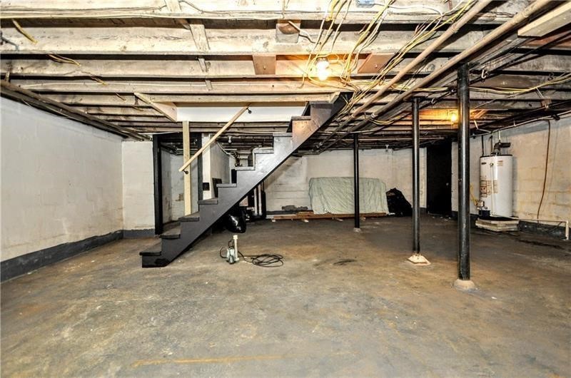 145 E Main St