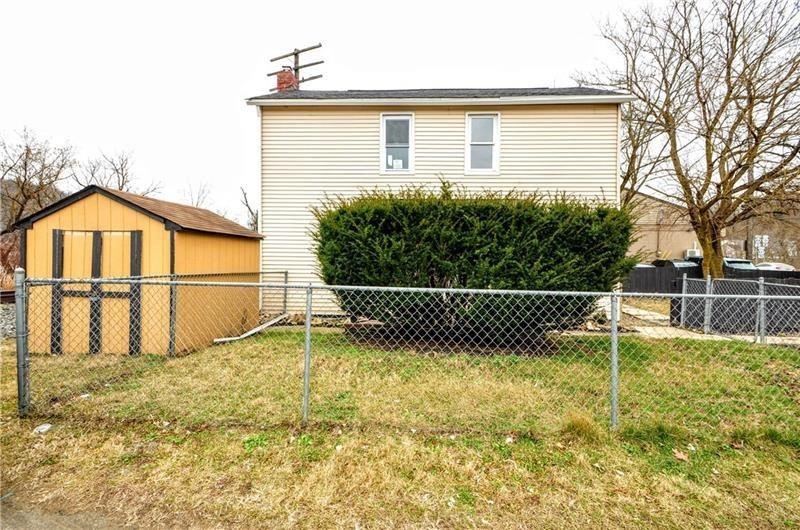 145 E Main St