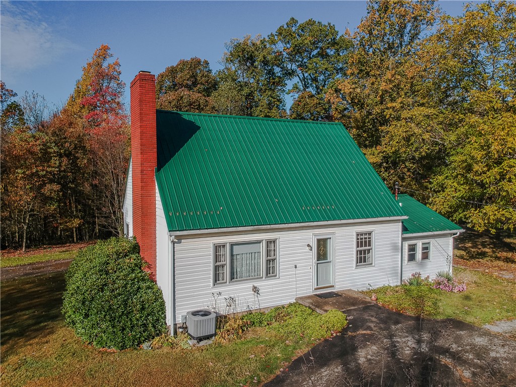 138 Lynnwood Dr