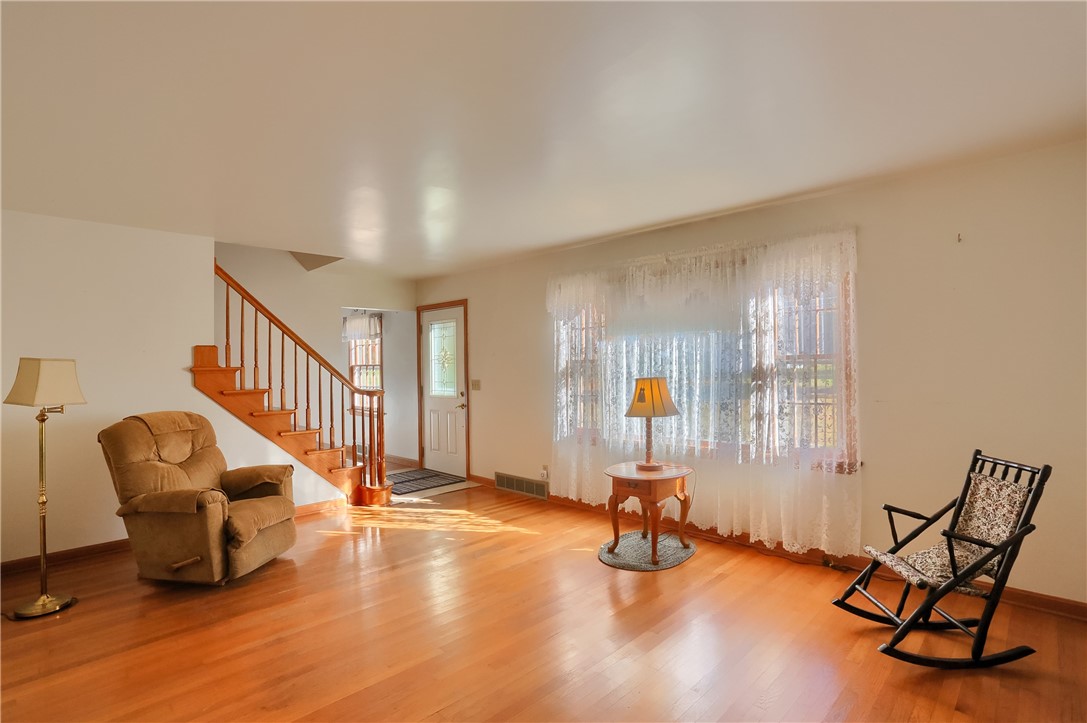 138 Lynnwood Dr