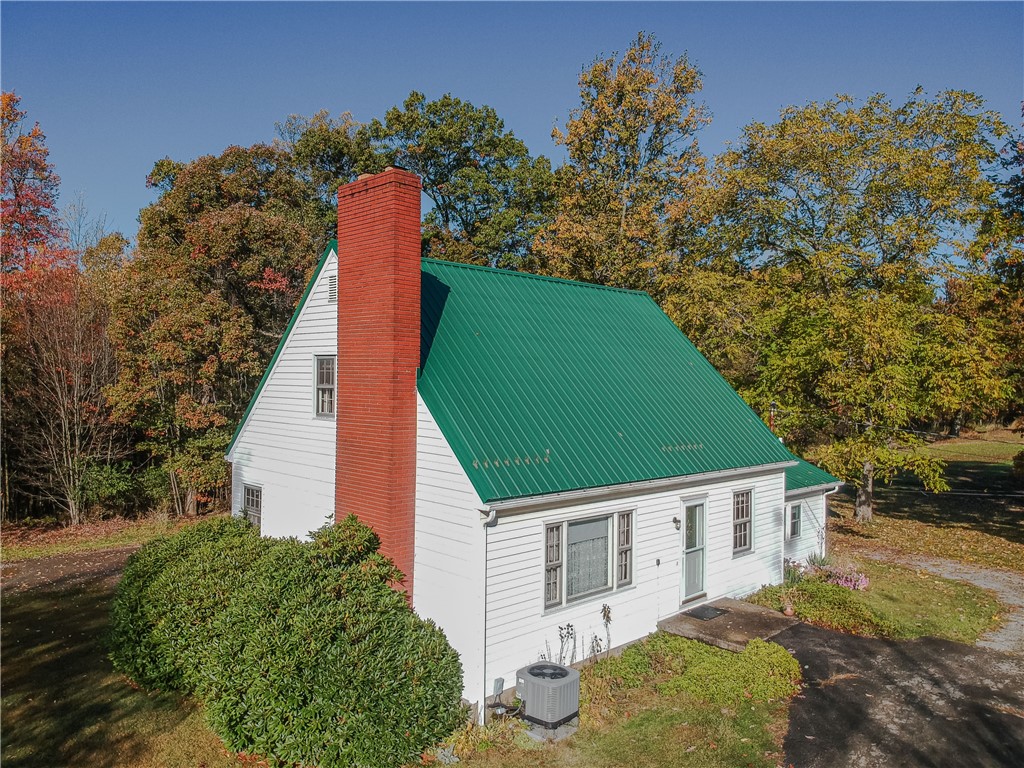 138 Lynnwood Dr