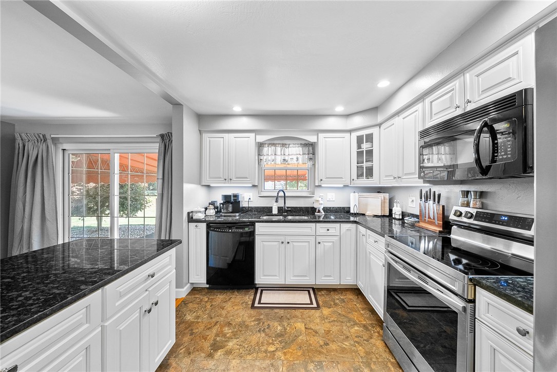 5 Cheryl Dr