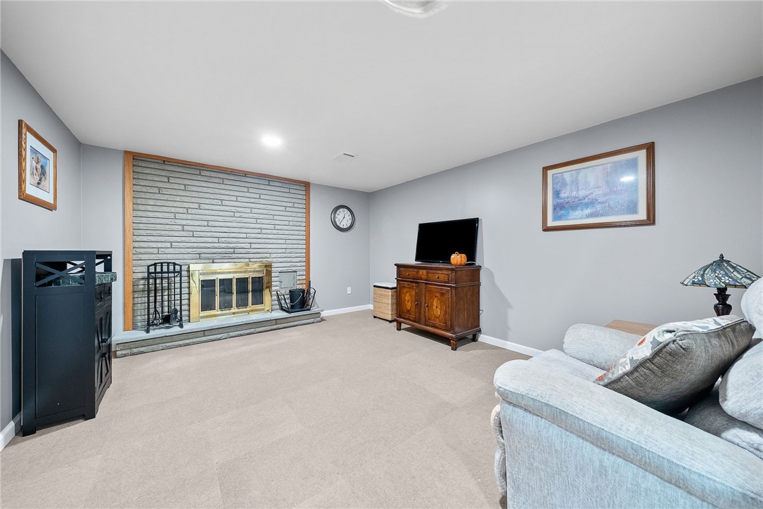 5 Cheryl Dr