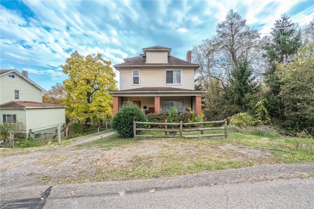 1400 Muldowney Ave