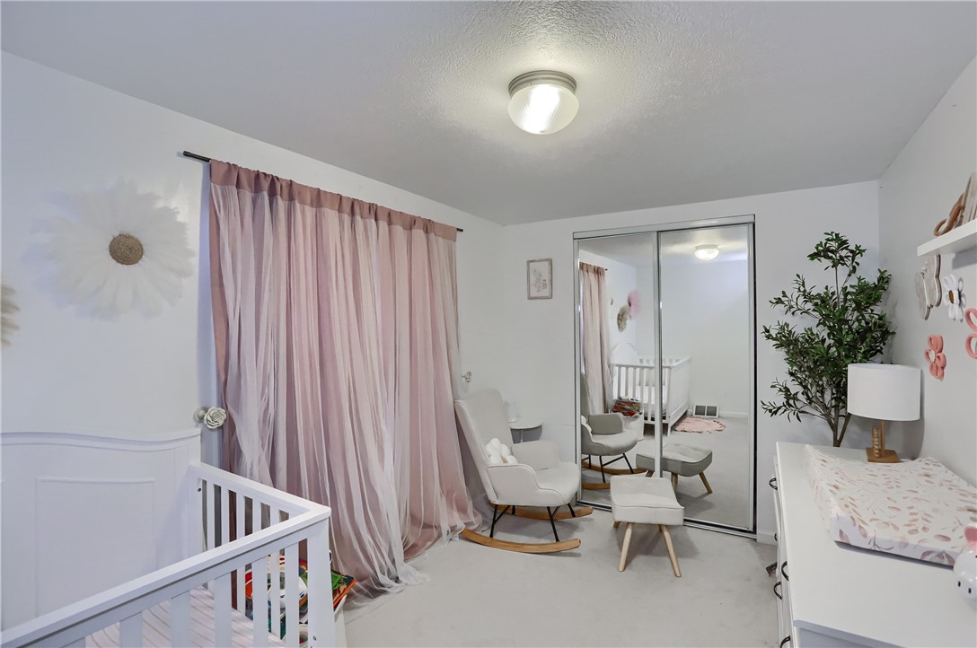 635 Todd Ave