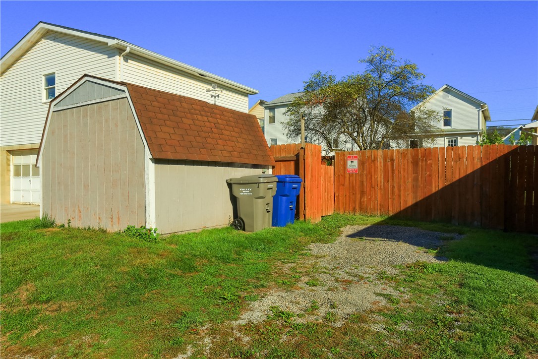 635 Todd Ave