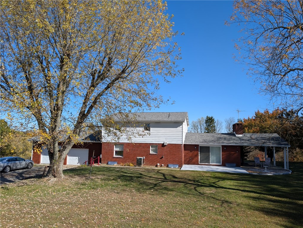 35 Oak Creek Dr